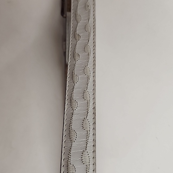 Tony Lama Vintage White Leather Belt With Silver Hardware Sz 32 main image 4